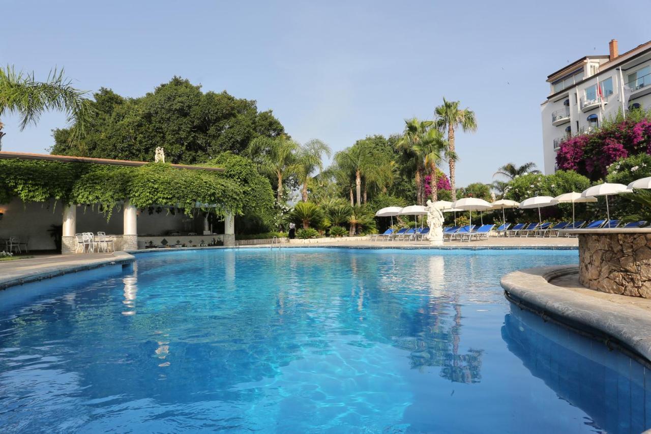 Sant Alphio Garden Hotel & Spa Giardini Naxos Esterno foto