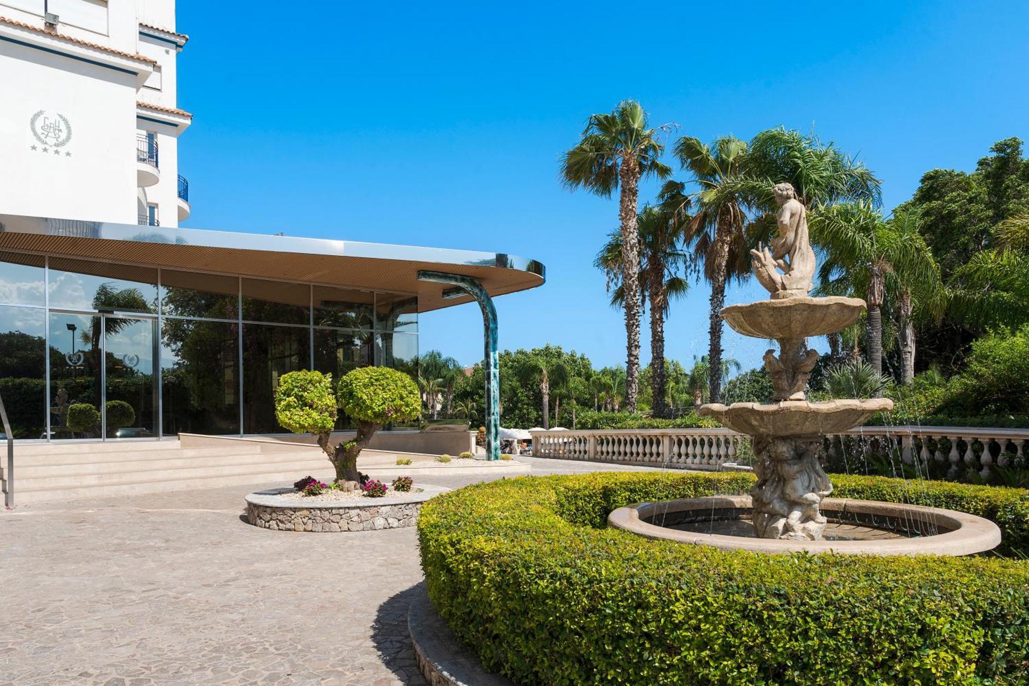 Sant Alphio Garden Hotel & Spa Giardini Naxos Esterno foto